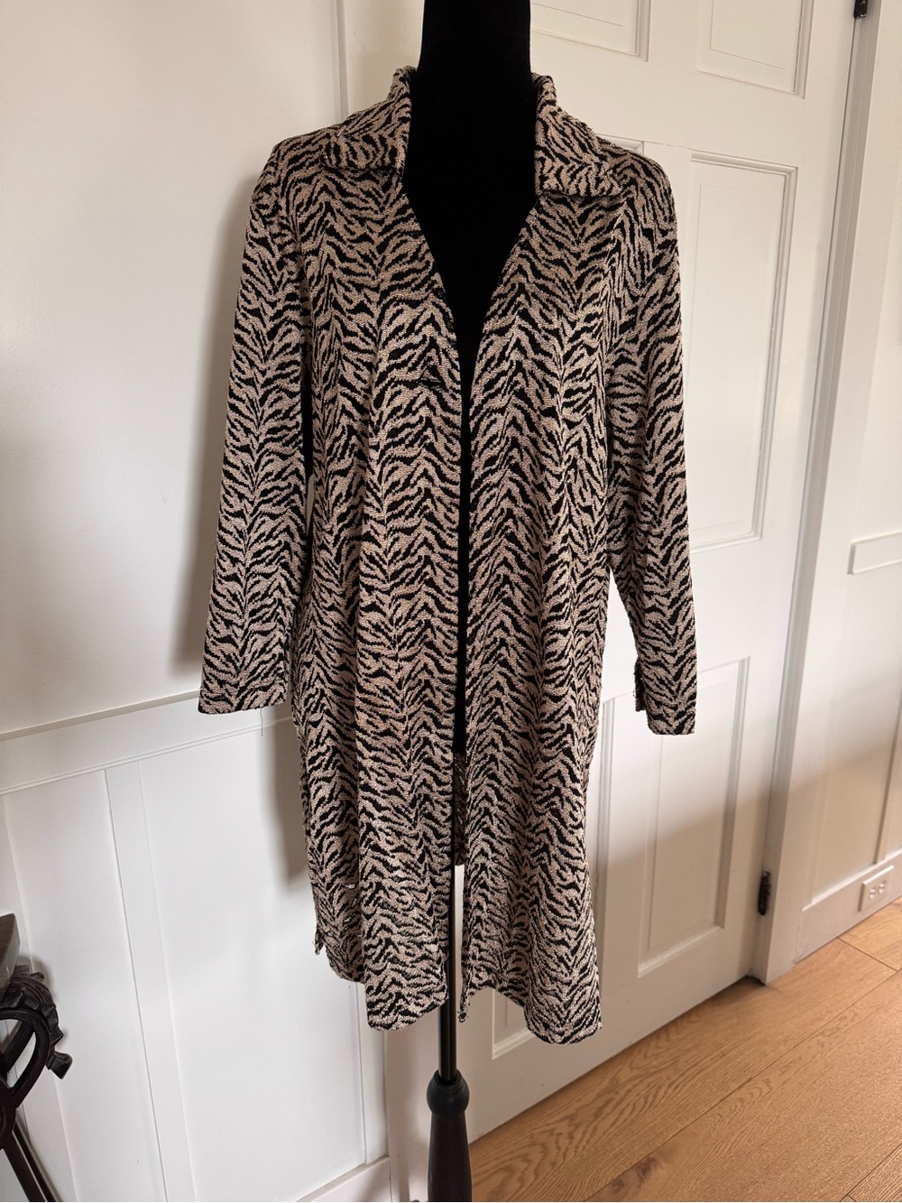 Chico's Black and Gold Vintage Metallic Zebra Lace Duster/Cardigan